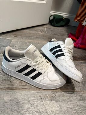 adidas White and Black Low-Top Sneaker - Classic Three Stripes